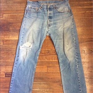 FLASH SALE! Vintage Levi’s Hi-Waisted Jeans